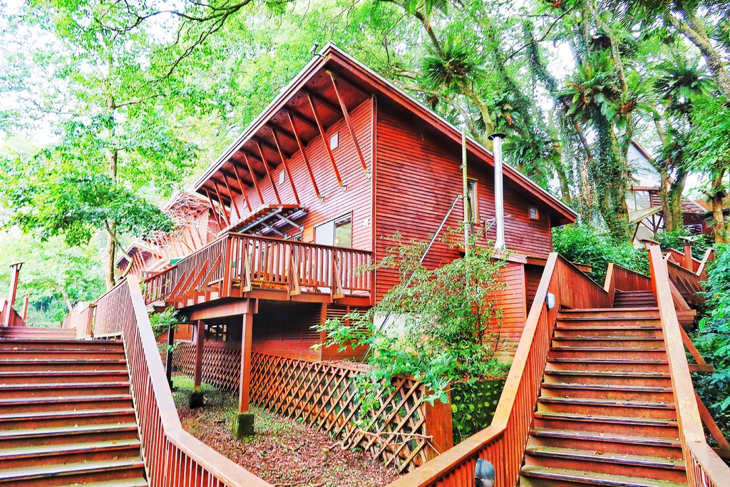 【南投鹿谷住宿】蟬說鳳凰亭序,獨棟小木屋眺望遠方山景,來場森林系輕旅行! @混血珊莎的奇幻旅程 【南投鹿谷住宿】蟬說鳳凰亭序,獨棟小木屋眺望遠方山景,來場森林系輕旅行! @混血珊莎的奇幻旅程