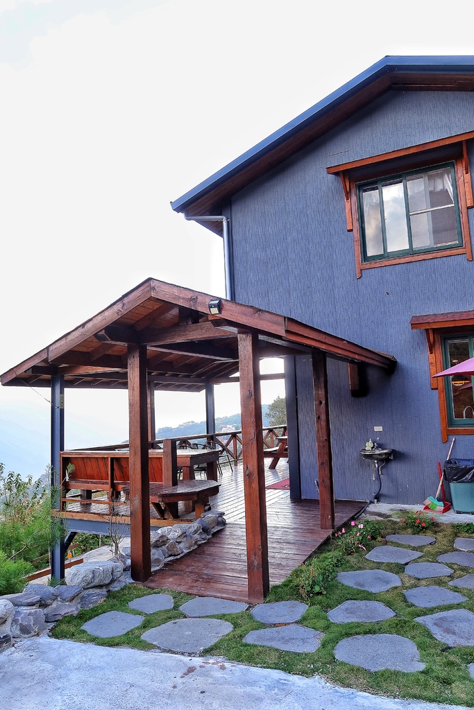 【清境民宿推薦】清境事外桃源渡假山莊民宿,鄉村系小木屋,綿延山景近收眼底! @混血珊莎的奇幻旅程 【清境民宿推薦】清境事外桃源渡假山莊民宿,鄉村系小木屋,綿延山景近收眼底! @混血珊莎的奇幻旅程