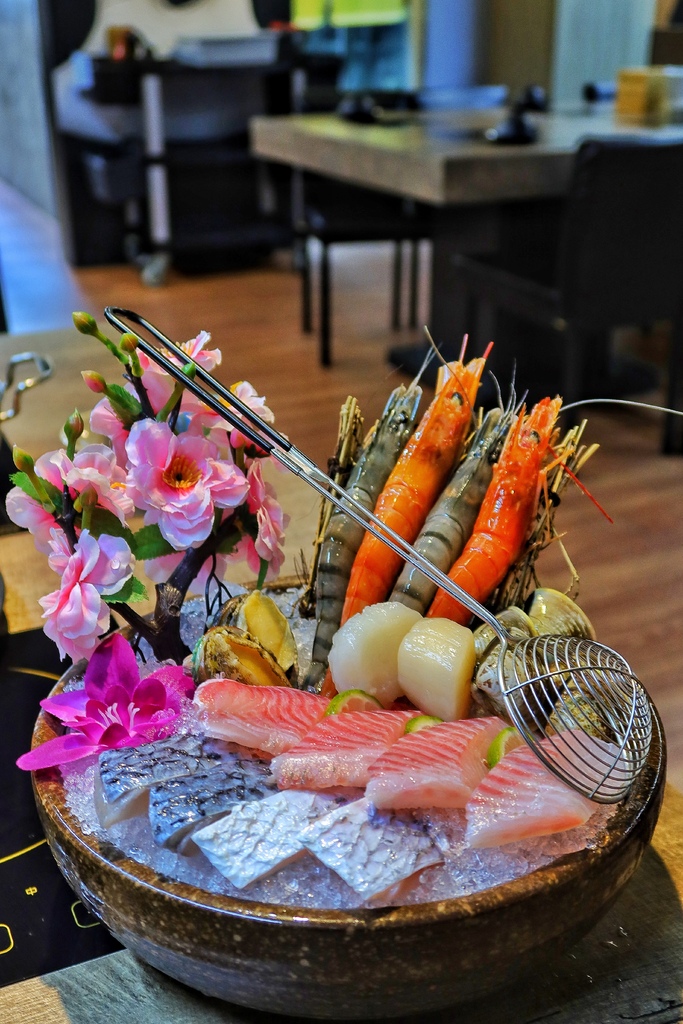 【桃園小火鍋】太上正合昆布鍋物,高CP值雙人豪華海陸鍋,多種特色鍋底 @混血珊莎的奇幻旅程 【桃園小火鍋】太上正合昆布鍋物,高CP值雙人豪華海陸鍋,多種特色鍋底 @混血珊莎的奇幻旅程