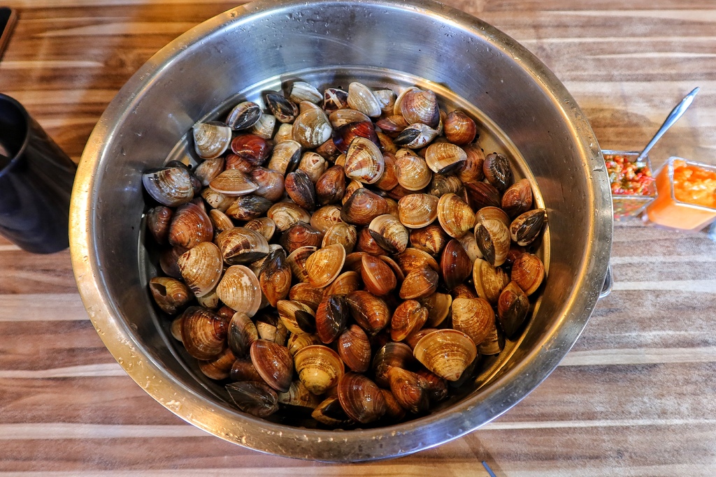 【民生社區火鍋推薦】極蜆鍋物,必吃爆量蛤蠣鍋,鮮味松露粥香濃誘人! @混血珊莎的奇幻旅程 【民生社區火鍋推薦】極蜆鍋物,必吃爆量蛤蠣鍋,鮮味松露粥香濃誘人! @混血珊莎的奇幻旅程