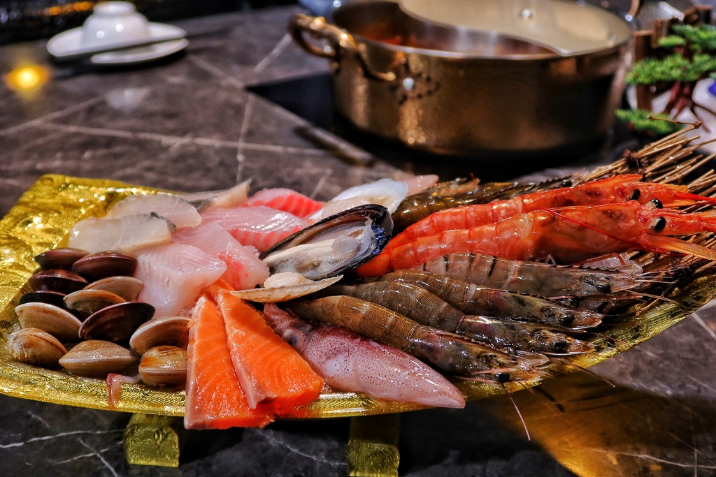 【台北麻辣火鍋吃到飽】心心麻辣鍋大橋頭店,已歇業 @混血珊莎的奇幻旅程 【台北麻辣火鍋吃到飽】心心麻辣鍋大橋頭店,已歇業 @混血珊莎的奇幻旅程