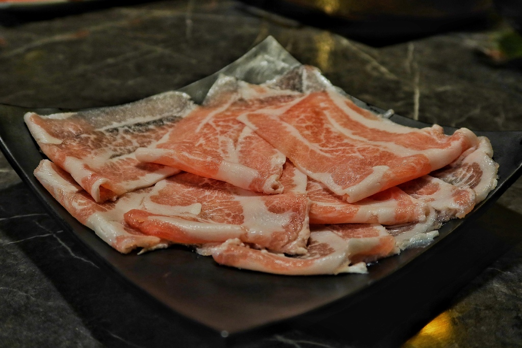 【台北麻辣火鍋吃到飽】心心麻辣鍋大橋頭店,已歇業 @混血珊莎的奇幻旅程 【台北麻辣火鍋吃到飽】心心麻辣鍋大橋頭店,已歇業 @混血珊莎的奇幻旅程