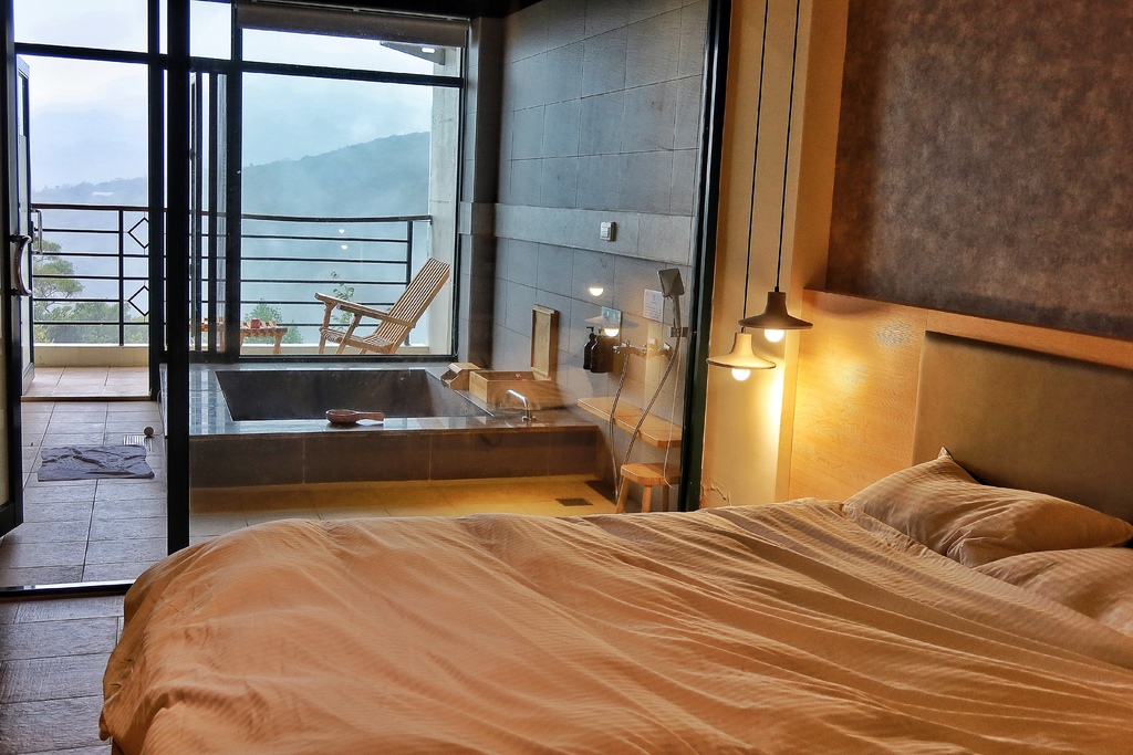 【陽明溫泉渡假村】煙嵐雙人景觀湯屋,超大浴池獨享秘境牛奶湯! @混血珊莎的奇幻旅程 【陽明溫泉渡假村】煙嵐雙人景觀湯屋,超大浴池獨享秘境牛奶湯! @混血珊莎的奇幻旅程