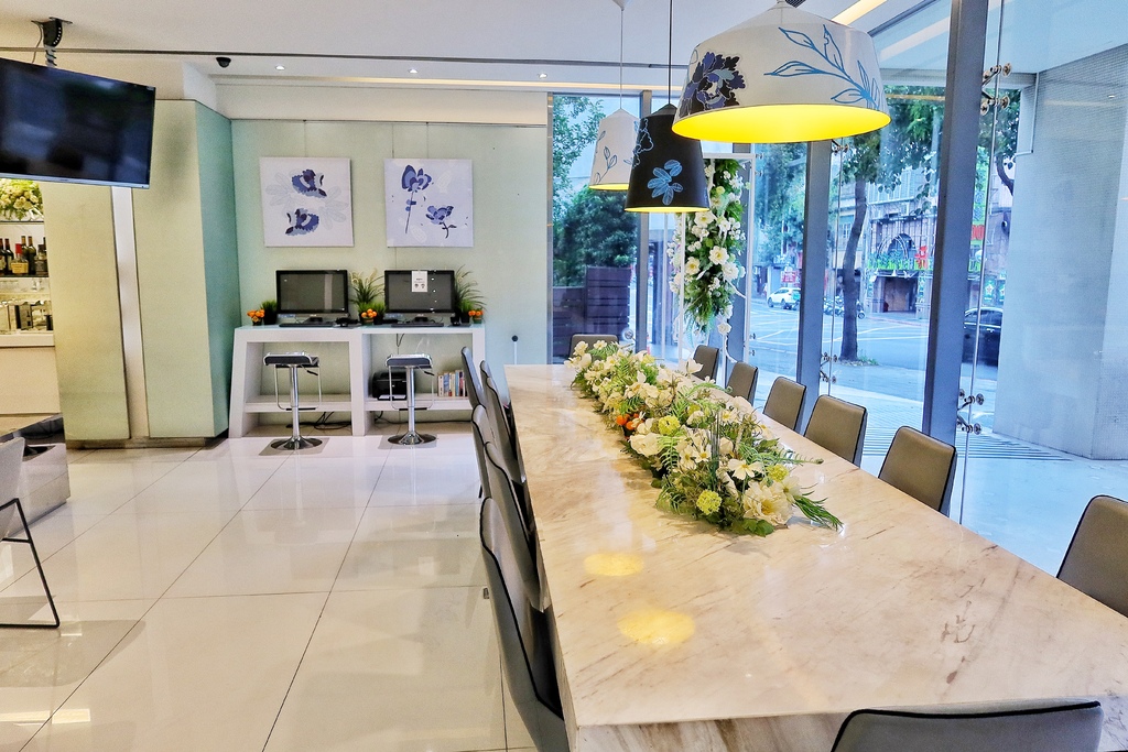 【喜瑞飯店】環景夢幻浴缸雙人房,網美拍照打卡必住! @混血珊莎的奇幻旅程 【喜瑞飯店】環景夢幻浴缸雙人房,網美拍照打卡必住! @混血珊莎的奇幻旅程