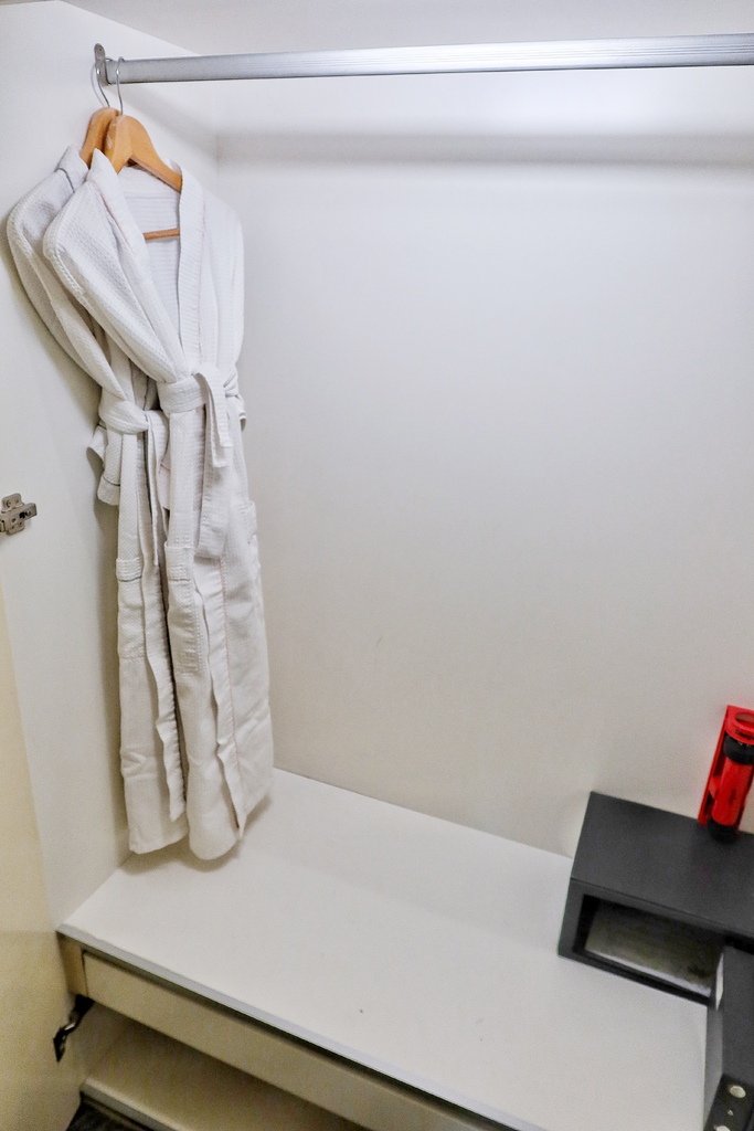 【喜瑞飯店】環景夢幻浴缸雙人房,網美拍照打卡必住! @混血珊莎的奇幻旅程 【喜瑞飯店】環景夢幻浴缸雙人房,網美拍照打卡必住! @混血珊莎的奇幻旅程