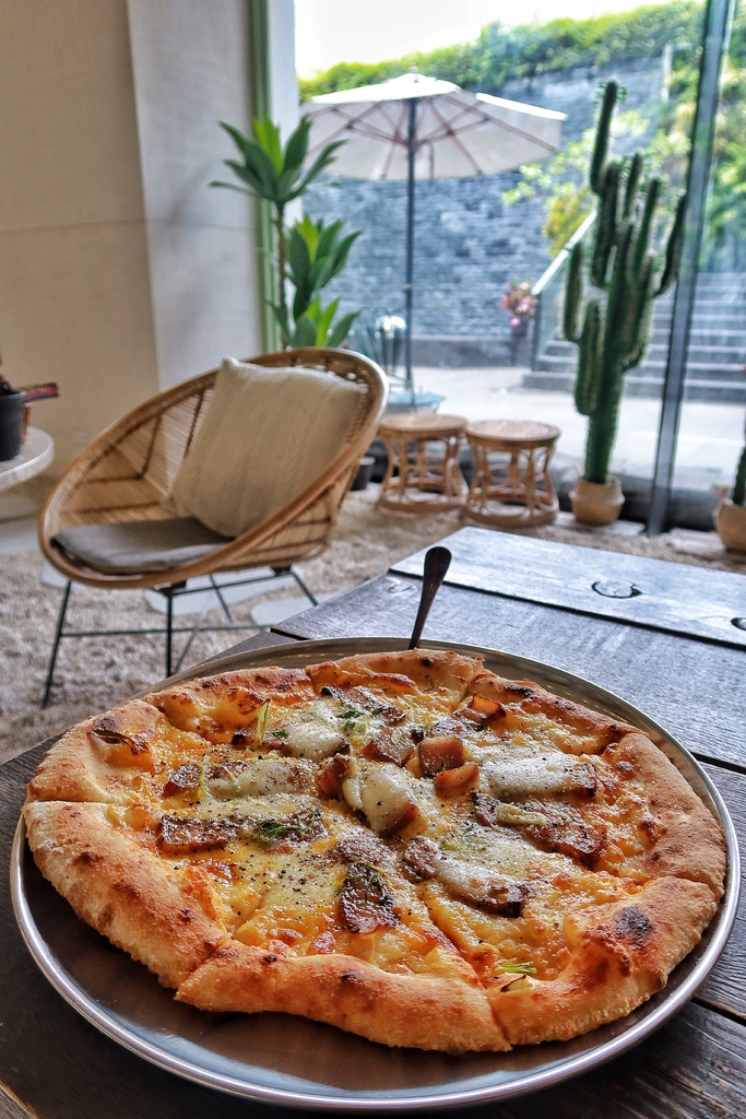 【信義區下午茶】海灘叢林 A Beach,叢林沙灘風格超吸睛,台北度假風格餐酒館,不限時咖啡廳超好拍! @混血珊莎的奇幻旅程 【信義區下午茶】海灘叢林 A Beach,叢林沙灘風格超吸睛,台北度假風格餐酒館,不限時咖啡廳超好拍! @混血珊莎的奇幻旅程
