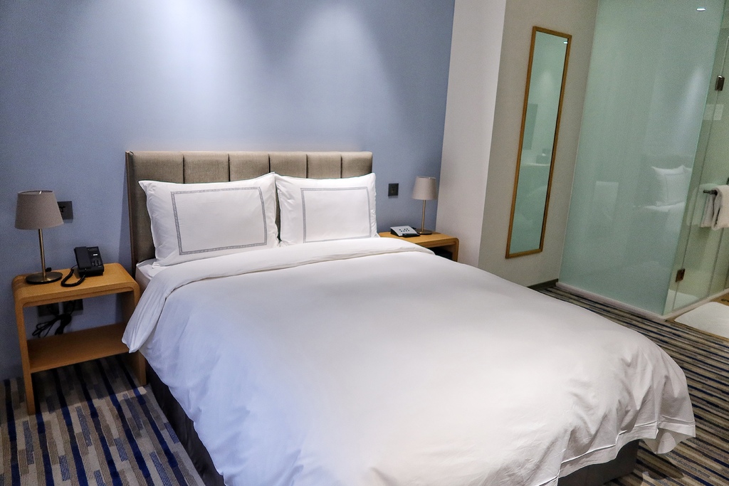 【台中鳳凰酒店】中部最大親子住宿,多國料理自助早餐超澎湃,還有星巴克無限暢飲! @混血珊莎的奇幻旅程 【台中鳳凰酒店】中部最大親子住宿,多國料理自助早餐超澎湃,還有星巴克無限暢飲! @混血珊莎的奇幻旅程