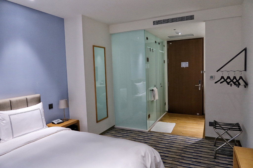 【台中鳳凰酒店】中部最大親子住宿,多國料理自助早餐超澎湃,還有星巴克無限暢飲! @混血珊莎的奇幻旅程 【台中鳳凰酒店】中部最大親子住宿,多國料理自助早餐超澎湃,還有星巴克無限暢飲! @混血珊莎的奇幻旅程