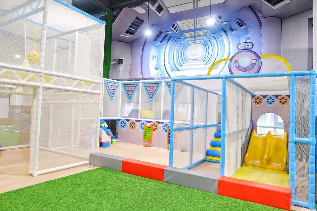 【台中鳳凰酒店】中部最大親子住宿,多國料理自助早餐超澎湃,還有星巴克無限暢飲! @混血珊莎的奇幻旅程 【台中鳳凰酒店】中部最大親子住宿,多國料理自助早餐超澎湃,還有星巴克無限暢飲! @混血珊莎的奇幻旅程