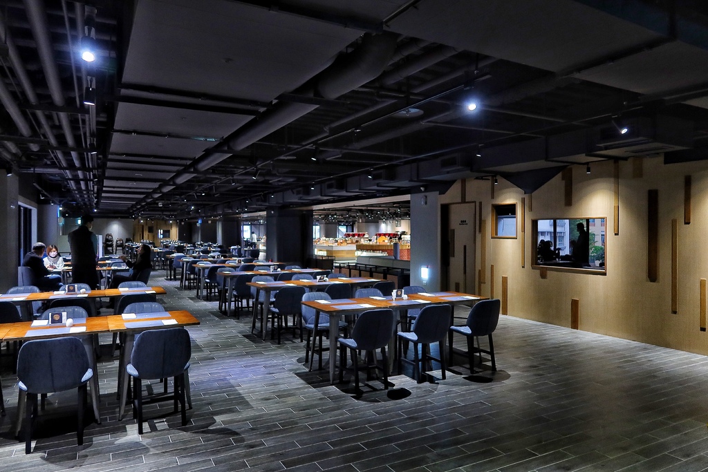 【台中鳳凰酒店】中部最大親子住宿,多國料理自助早餐超澎湃,還有星巴克無限暢飲! @混血珊莎的奇幻旅程 【台中鳳凰酒店】中部最大親子住宿,多國料理自助早餐超澎湃,還有星巴克無限暢飲! @混血珊莎的奇幻旅程