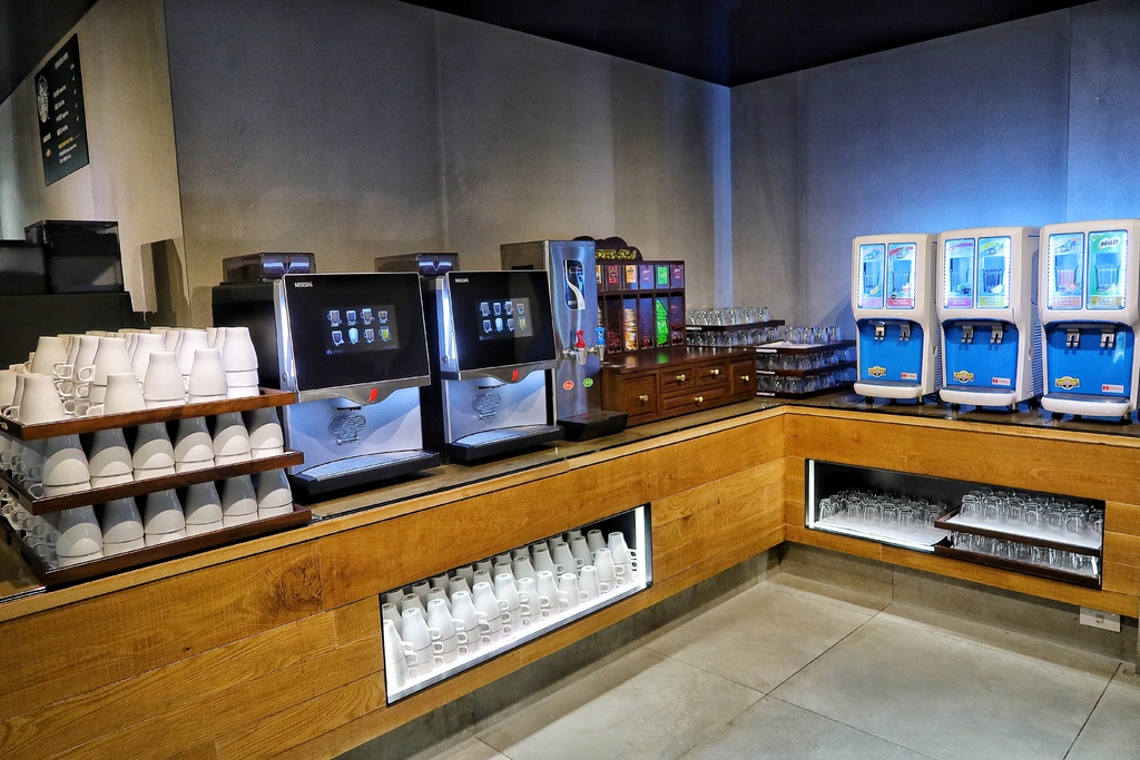 【鳳凰食號】台中鳳凰酒店自助餐,多國料理自助buffet吃到飽,還有星巴克無限爽喝!! @混血珊莎的奇幻旅程 【鳳凰食號】台中鳳凰酒店自助餐,多國料理自助buffet吃到飽,還有星巴克無限爽喝!! @混血珊莎的奇幻旅程