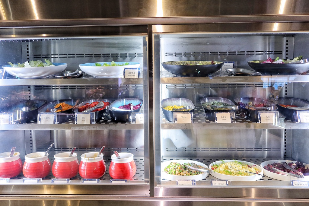 【鳳凰食號】台中鳳凰酒店自助餐,多國料理自助buffet吃到飽,還有星巴克無限爽喝!! @混血珊莎的奇幻旅程 【鳳凰食號】台中鳳凰酒店自助餐,多國料理自助buffet吃到飽,還有星巴克無限爽喝!! @混血珊莎的奇幻旅程