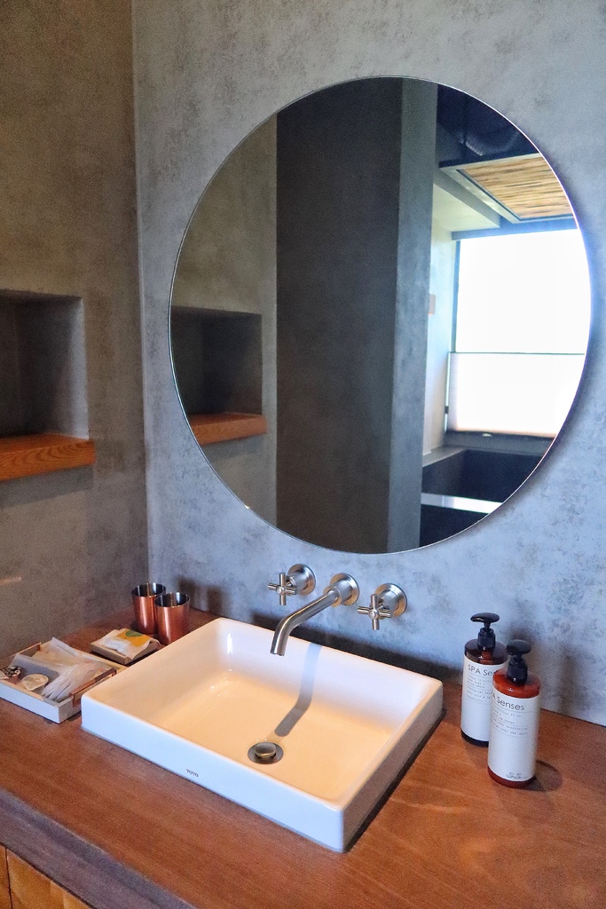 【宜蘭呆水溫泉】佔地 2000 坪,礁溪最美清水模呆水溫泉湯屋! @混血珊莎的奇幻旅程 【宜蘭呆水溫泉】佔地 2000 坪,礁溪最美清水模呆水溫泉湯屋! @混血珊莎的奇幻旅程