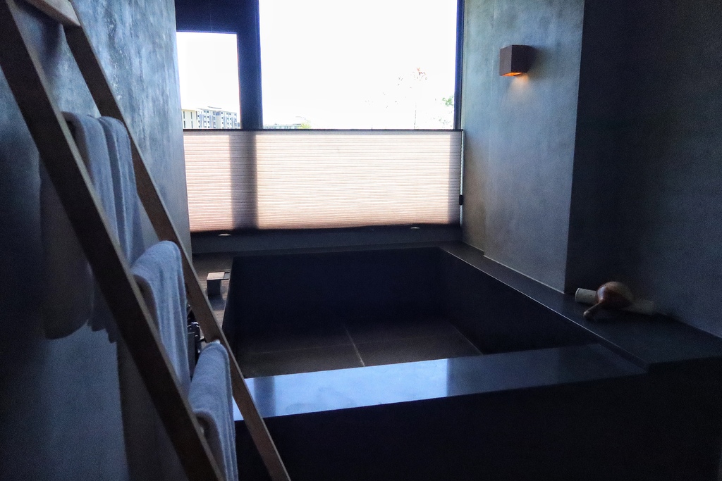 【宜蘭呆水溫泉】佔地 2000 坪,礁溪最美清水模呆水溫泉湯屋! @混血珊莎的奇幻旅程 【宜蘭呆水溫泉】佔地 2000 坪,礁溪最美清水模呆水溫泉湯屋! @混血珊莎的奇幻旅程