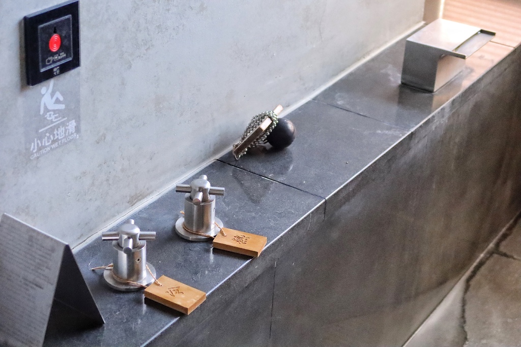 【宜蘭呆水溫泉】佔地 2000 坪,礁溪最美清水模呆水溫泉湯屋! @混血珊莎的奇幻旅程 【宜蘭呆水溫泉】佔地 2000 坪,礁溪最美清水模呆水溫泉湯屋! @混血珊莎的奇幻旅程