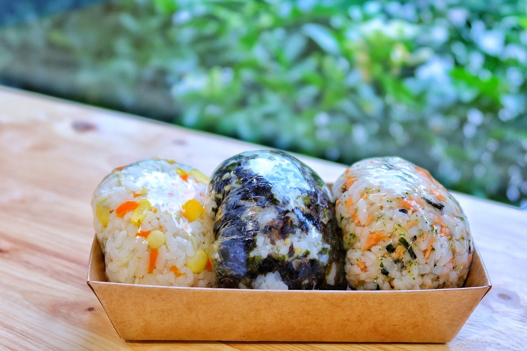 【內湖早餐】NeKocha遇貓茶韻,來自日本的復刻口味 手工日式玉子燒飯糰,麗山國小正對面日系手搖飲! @混血珊莎的奇幻旅程 【內湖早餐】NeKocha遇貓茶韻,來自日本的復刻口味 手工日式玉子燒飯糰,麗山國小正對面日系手搖飲! @混血珊莎的奇幻旅程