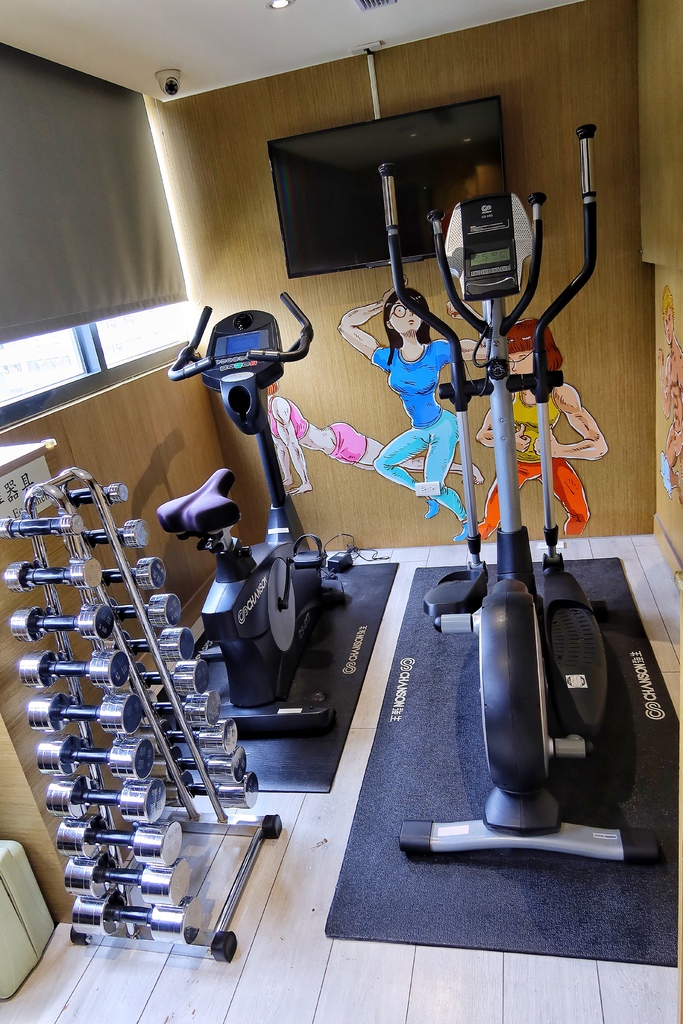 【台中逢甲商務旅館】GOGO 回行旅逢甲館,高空景觀雙人房,必拍網美浴缸飯店,走路就能到逢甲夜市! @混血珊莎的奇幻旅程 【台中逢甲商務旅館】GOGO 回行旅逢甲館,高空景觀雙人房,必拍網美浴缸飯店,走路就能到逢甲夜市! @混血珊莎的奇幻旅程