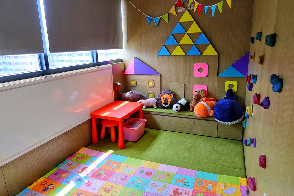 【台中逢甲商務旅館】GOGO 回行旅逢甲館,高空景觀雙人房,必拍網美浴缸飯店,走路就能到逢甲夜市! @混血珊莎的奇幻旅程 【台中逢甲商務旅館】GOGO 回行旅逢甲館,高空景觀雙人房,必拍網美浴缸飯店,走路就能到逢甲夜市! @混血珊莎的奇幻旅程