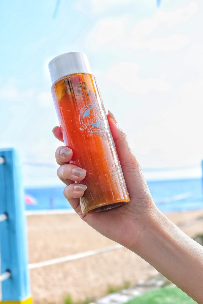 【Summer Box 夏天的盒子】網美系冰品飲料店,藍白貨櫃屋超好拍! @混血珊莎的奇幻旅程 【Summer Box 夏天的盒子】網美系冰品飲料店,藍白貨櫃屋超好拍! @混血珊莎的奇幻旅程