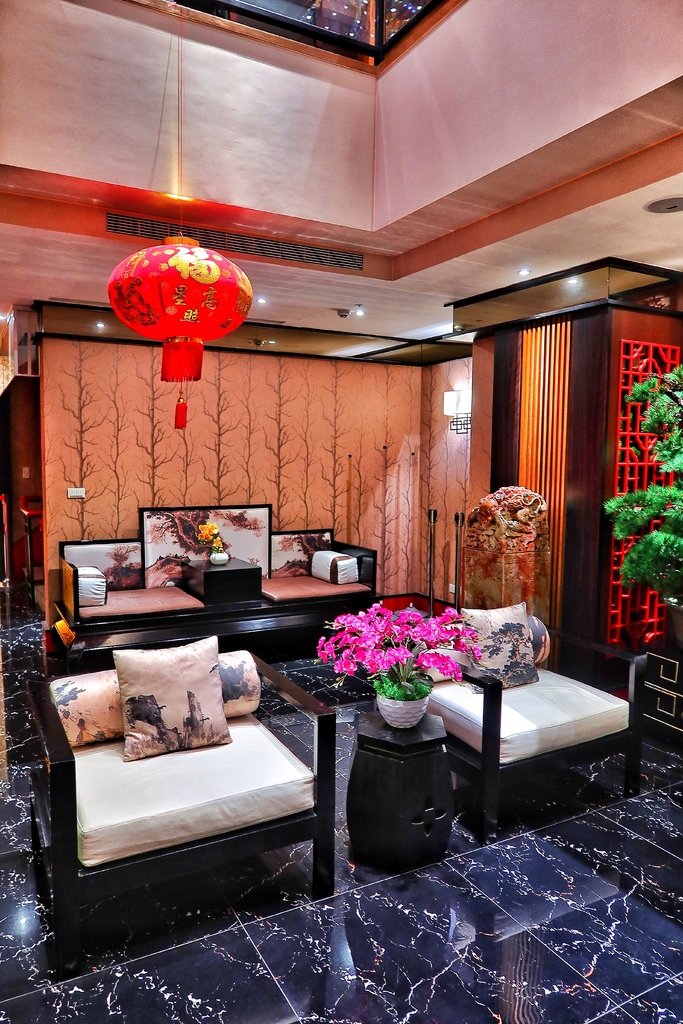 【南屯汽車旅館】紫禁城精品汽車旅館,超奢華宮廷式主題motel,一秒穿越到古代! @混血珊莎的奇幻旅程 【南屯汽車旅館】紫禁城精品汽車旅館,超奢華宮廷式主題motel,一秒穿越到古代! @混血珊莎的奇幻旅程