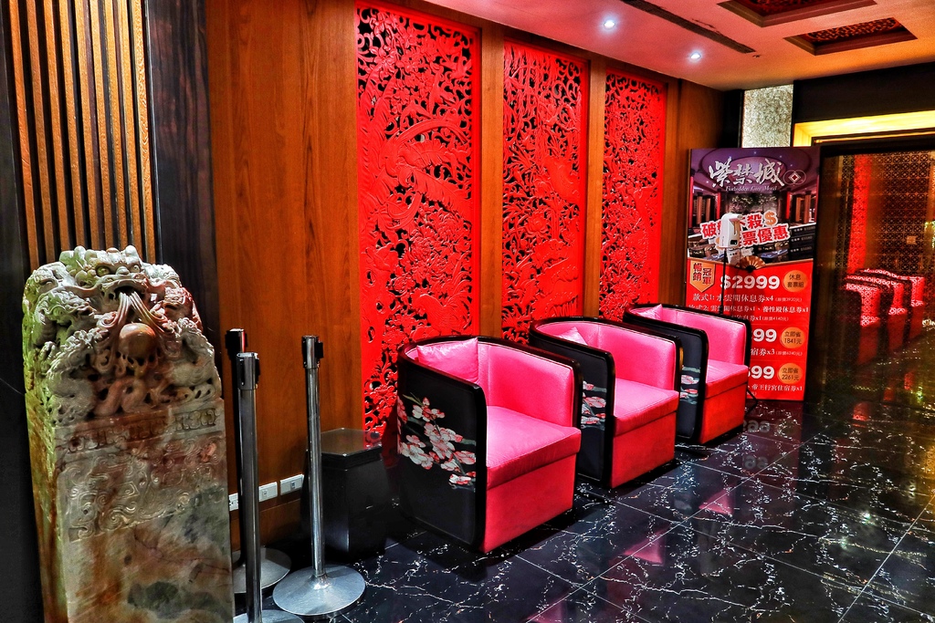 【南屯汽車旅館】紫禁城精品汽車旅館,超奢華宮廷式主題motel,一秒穿越到古代! @混血珊莎的奇幻旅程 【南屯汽車旅館】紫禁城精品汽車旅館,超奢華宮廷式主題motel,一秒穿越到古代! @混血珊莎的奇幻旅程