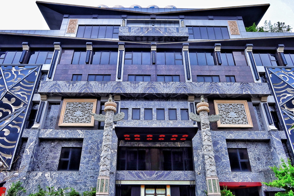 【南屯汽車旅館】紫禁城精品汽車旅館,超奢華宮廷式主題motel,一秒穿越到古代! @混血珊莎的奇幻旅程 【南屯汽車旅館】紫禁城精品汽車旅館,超奢華宮廷式主題motel,一秒穿越到古代! @混血珊莎的奇幻旅程