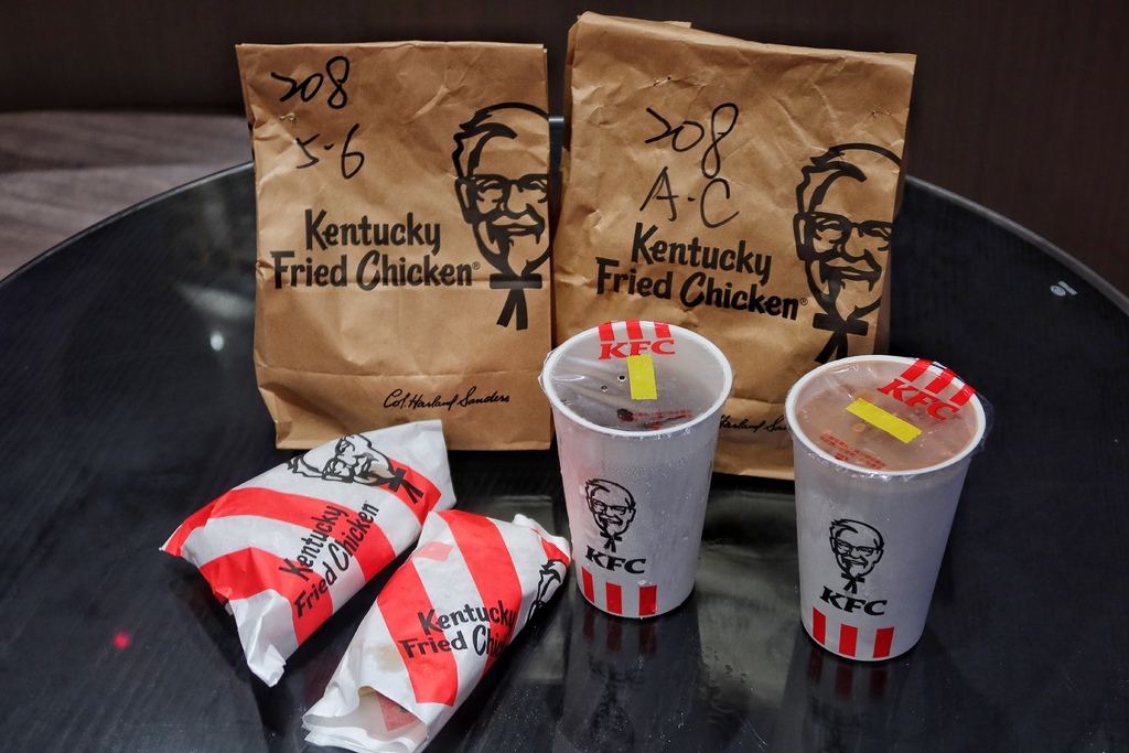 【南屯汽車旅館】紫禁城精品汽車旅館,超奢華宮廷式主題motel,一秒穿越到古代! @混血珊莎的奇幻旅程 【南屯汽車旅館】紫禁城精品汽車旅館,超奢華宮廷式主題motel,一秒穿越到古代! @混血珊莎的奇幻旅程