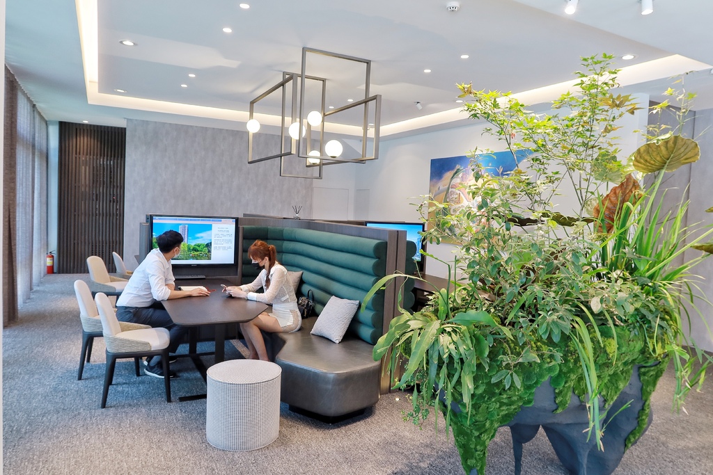 【板橋景點】板橋一日遊推薦│超好逛的新板特區 板橋大遠百/麗寶百貨廣場/威秀影城/誠品│住宿/逛街/吃美食/賞屋通通有! @混血珊莎的奇幻旅程 【板橋景點】板橋一日遊推薦│超好逛的新板特區 板橋大遠百/麗寶百貨廣場/威秀影城/誠品│住宿/逛街/吃美食/賞屋通通有! @混血珊莎的奇幻旅程