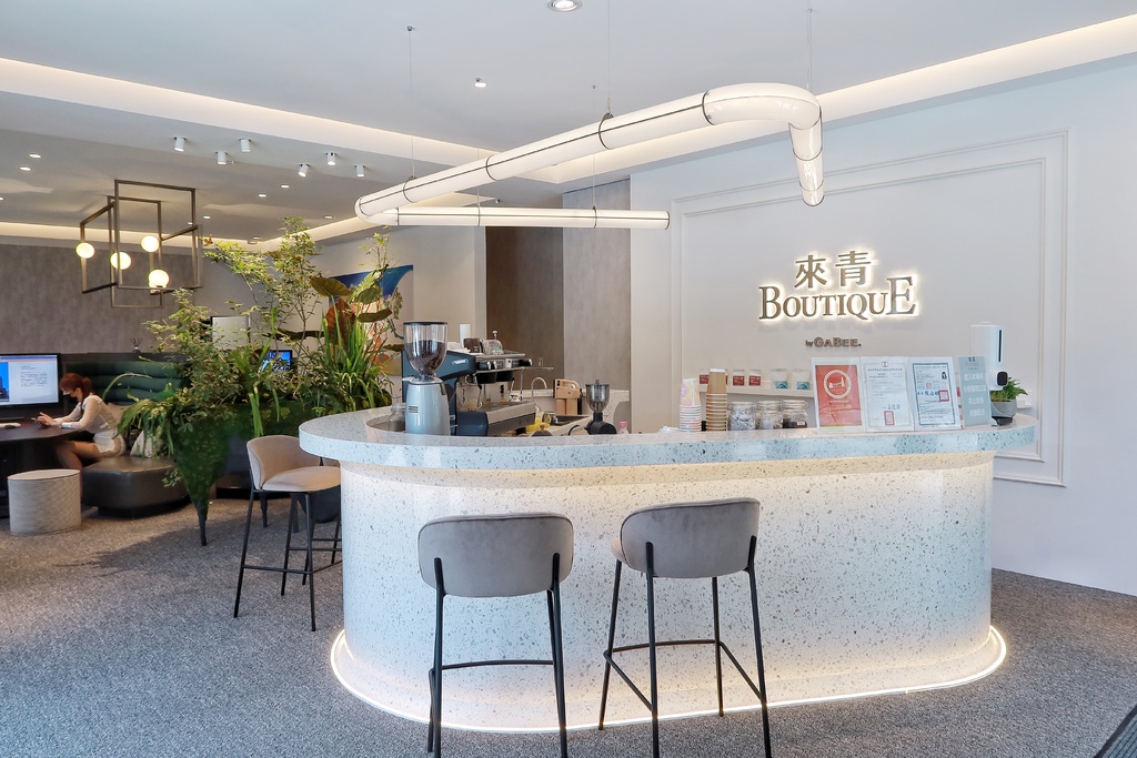 【板橋景點】板橋一日遊推薦│超好逛的新板特區 板橋大遠百/麗寶百貨廣場/威秀影城/誠品│住宿/逛街/吃美食/賞屋通通有! @混血珊莎的奇幻旅程 【板橋景點】板橋一日遊推薦│超好逛的新板特區 板橋大遠百/麗寶百貨廣場/威秀影城/誠品│住宿/逛街/吃美食/賞屋通通有! @混血珊莎的奇幻旅程