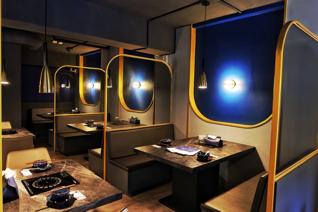 秀花鍋 Showhua Hot Pot 海鮮和牛精品火鍋│低調奢華頂級鍋物 譽為「火鍋界的celine」│東區高級火鍋推薦! @混血珊莎的奇幻旅程 秀花鍋 Showhua Hot Pot 海鮮和牛精品火鍋│低調奢華頂級鍋物 譽為「火鍋界的celine」│東區高級火鍋推薦! @混血珊莎的奇幻旅程