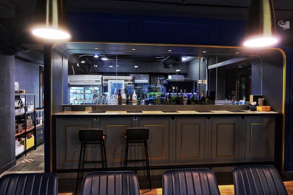 秀花鍋 Showhua Hot Pot 海鮮和牛精品火鍋│低調奢華頂級鍋物 譽為「火鍋界的celine」│東區高級火鍋推薦! @混血珊莎的奇幻旅程 秀花鍋 Showhua Hot Pot 海鮮和牛精品火鍋│低調奢華頂級鍋物 譽為「火鍋界的celine」│東區高級火鍋推薦! @混血珊莎的奇幻旅程