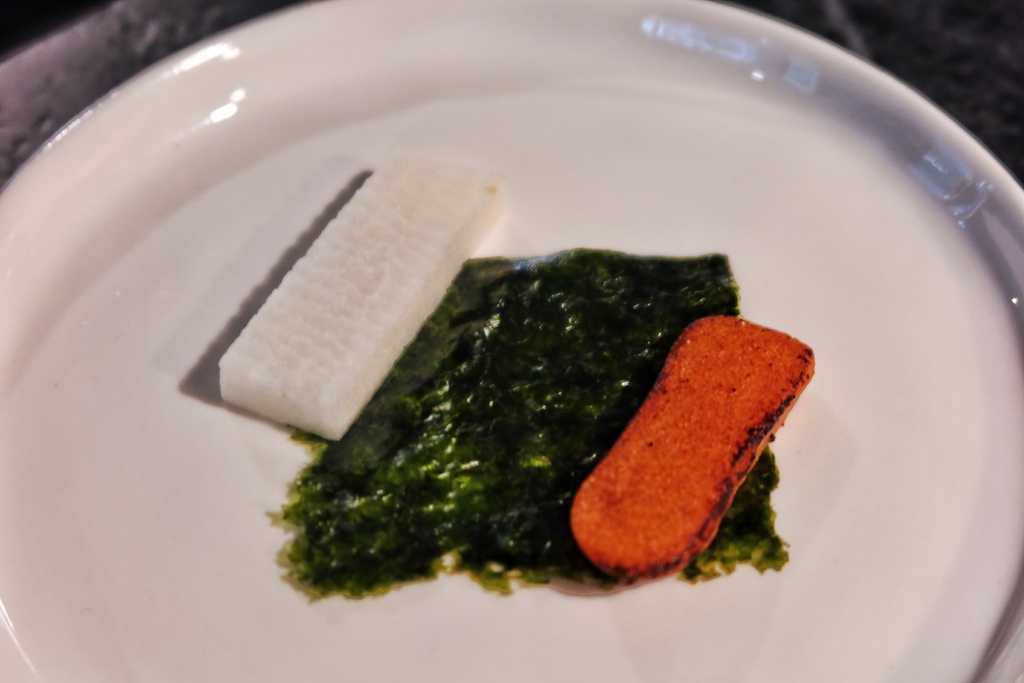 秀花鍋 Showhua Hot Pot 海鮮和牛精品火鍋│低調奢華頂級鍋物 譽為「火鍋界的celine」│東區高級火鍋推薦! @混血珊莎的奇幻旅程 秀花鍋 Showhua Hot Pot 海鮮和牛精品火鍋│低調奢華頂級鍋物 譽為「火鍋界的celine」│東區高級火鍋推薦! @混血珊莎的奇幻旅程