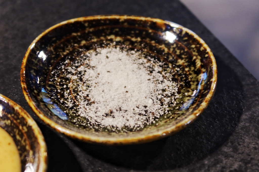 秀花鍋 Showhua Hot Pot 海鮮和牛精品火鍋│低調奢華頂級鍋物 譽為「火鍋界的celine」│東區高級火鍋推薦! @混血珊莎的奇幻旅程 秀花鍋 Showhua Hot Pot 海鮮和牛精品火鍋│低調奢華頂級鍋物 譽為「火鍋界的celine」│東區高級火鍋推薦! @混血珊莎的奇幻旅程