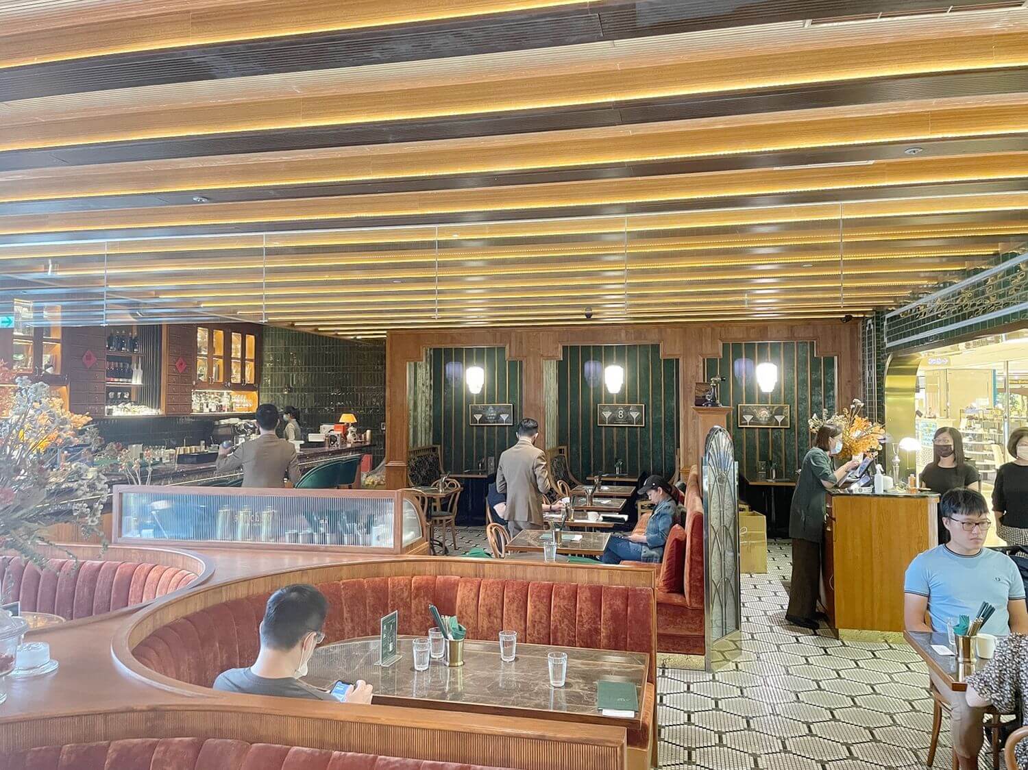 【微風信義餐廳】心潮飯店，米其林餐盤推薦，最潮復古台式料理! @混血珊莎的奇幻旅程