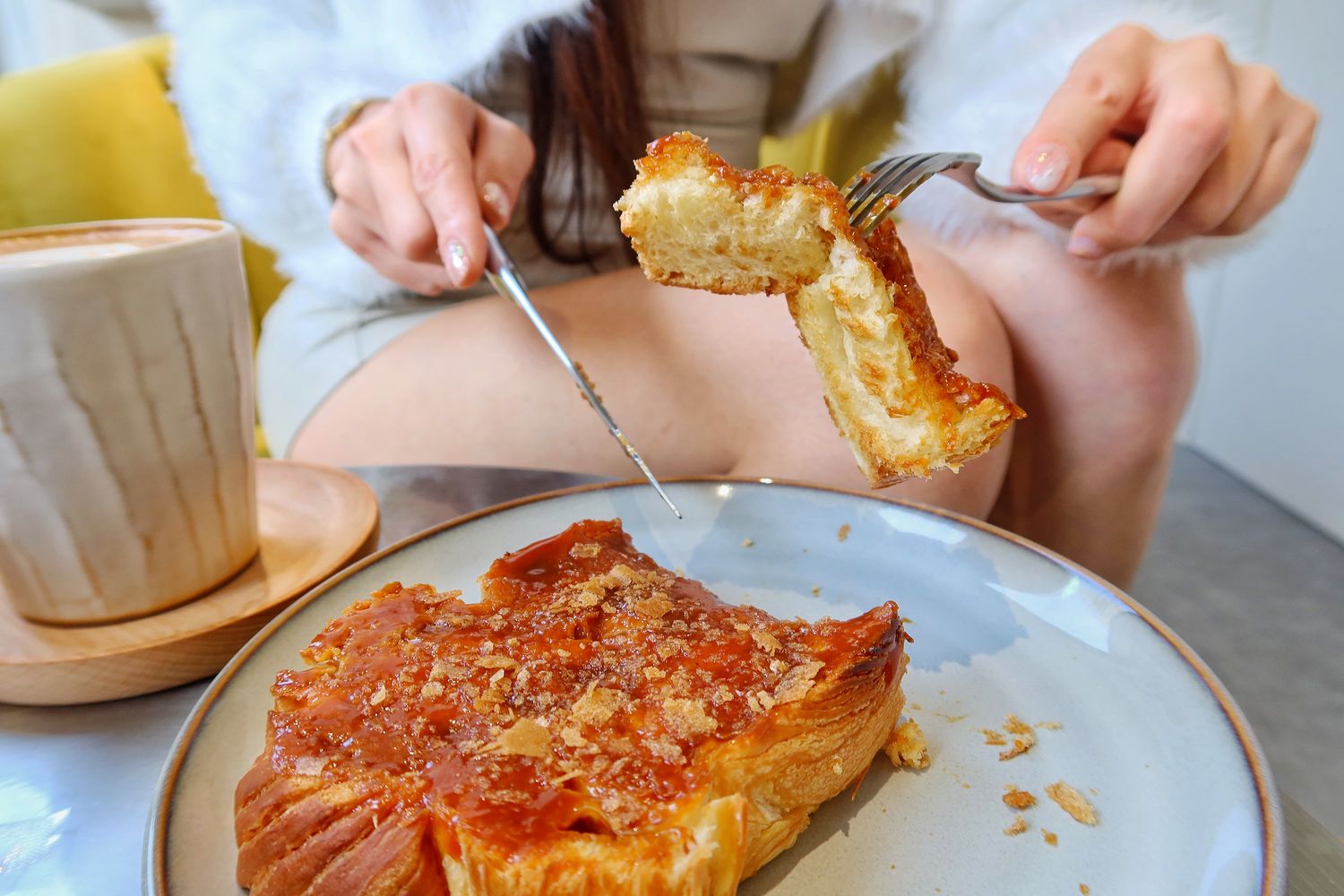 【安平咖啡廳】KOROKORO COFFEE|新開幕純白系台南網美咖啡廳,明亮採光超好拍! @混血珊莎的奇幻旅程 【安平咖啡廳】KOROKORO COFFEE|新開幕純白系台南網美咖啡廳,明亮採光超好拍! @混血珊莎的奇幻旅程