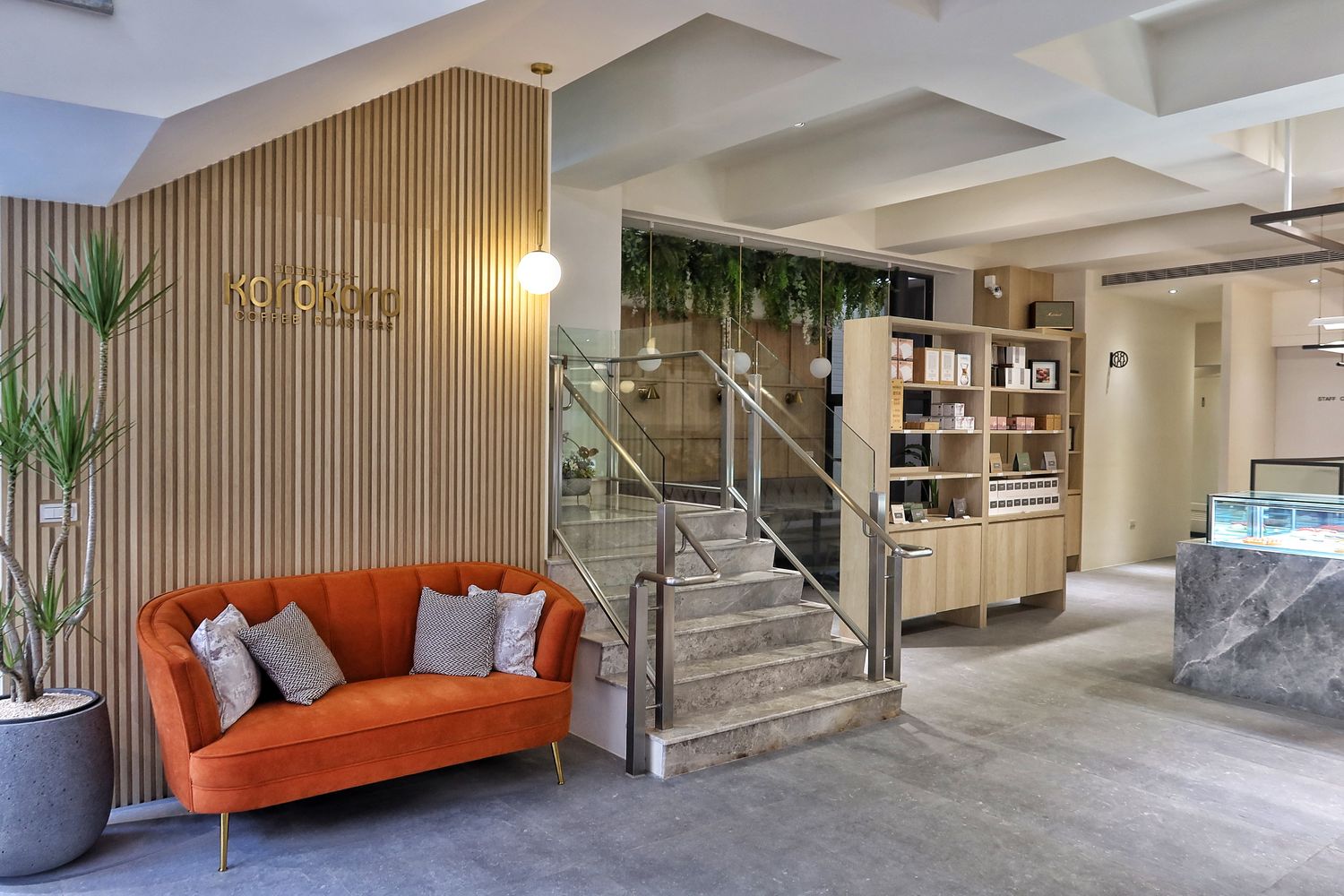 【安平咖啡廳】KOROKORO COFFEE|新開幕純白系台南網美咖啡廳,明亮採光超好拍! @混血珊莎的奇幻旅程 【安平咖啡廳】KOROKORO COFFEE|新開幕純白系台南網美咖啡廳,明亮採光超好拍! @混血珊莎的奇幻旅程