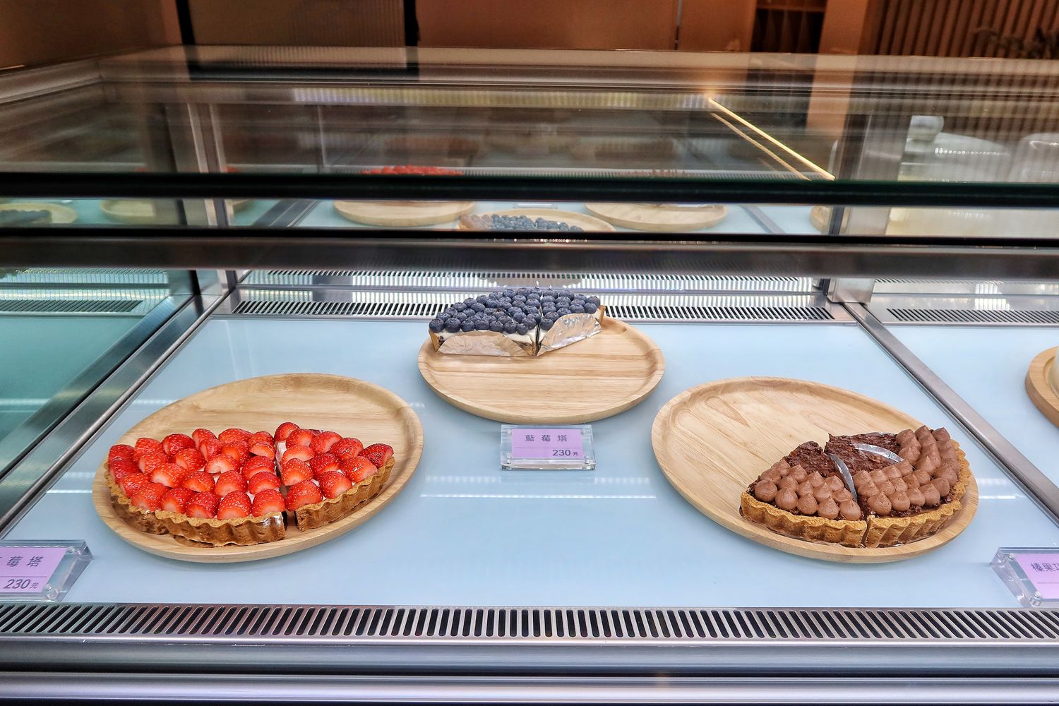 【安平咖啡廳】KOROKORO COFFEE|新開幕純白系台南網美咖啡廳,明亮採光超好拍! @混血珊莎的奇幻旅程 【安平咖啡廳】KOROKORO COFFEE|新開幕純白系台南網美咖啡廳,明亮採光超好拍! @混血珊莎的奇幻旅程