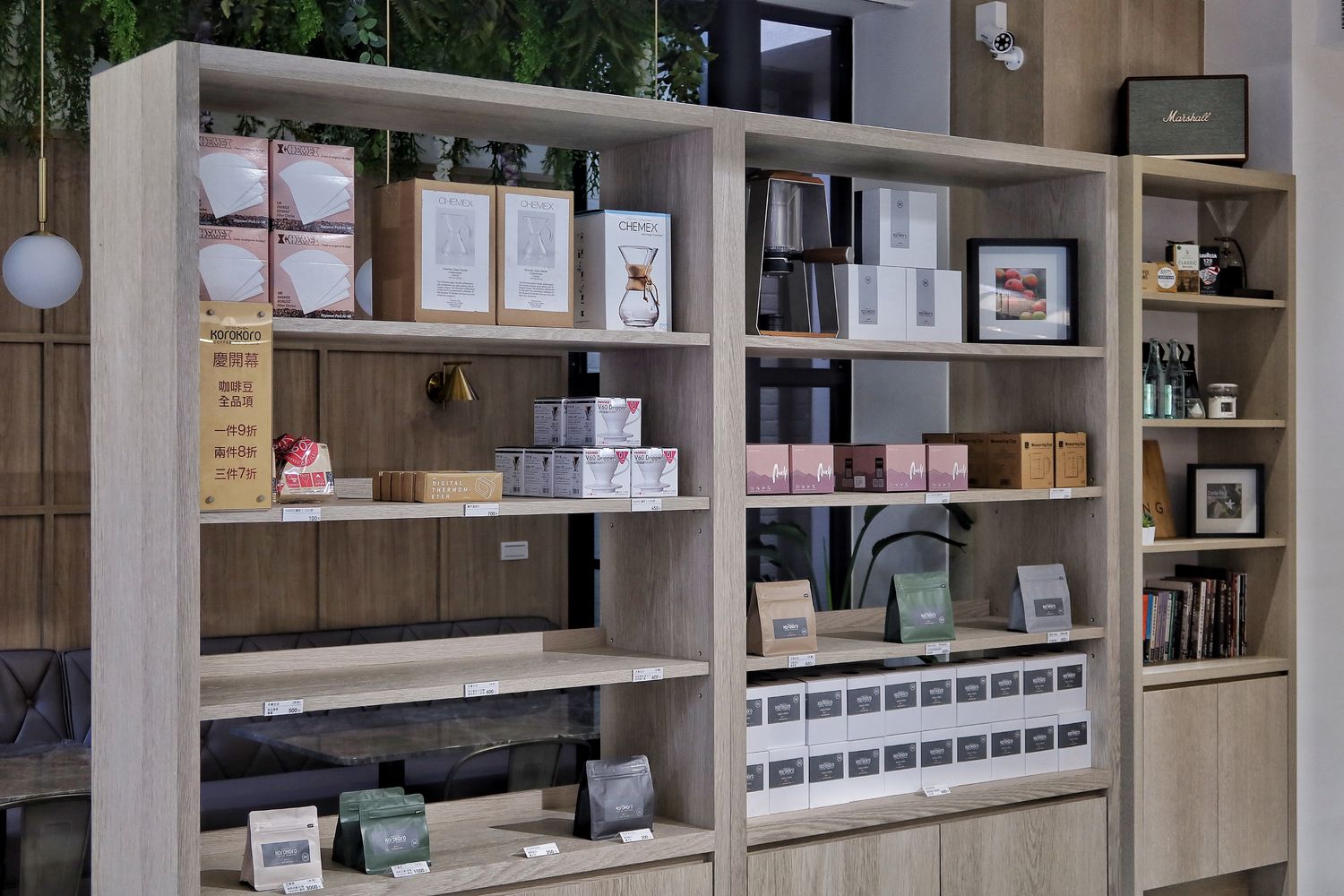 【安平咖啡廳】KOROKORO COFFEE|新開幕純白系台南網美咖啡廳,明亮採光超好拍! @混血珊莎的奇幻旅程 【安平咖啡廳】KOROKORO COFFEE|新開幕純白系台南網美咖啡廳,明亮採光超好拍! @混血珊莎的奇幻旅程