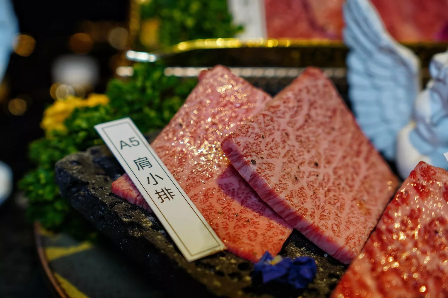 【台中高級燒肉】IKKON和牛會所WagyuClub，華麗古堡風格.頂級燒肉饗宴! @混血珊莎的奇幻旅程