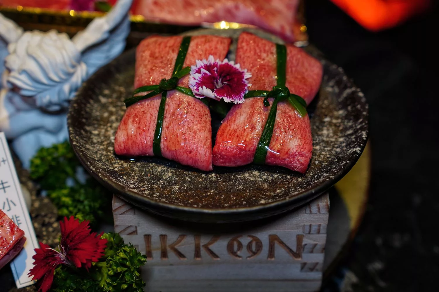 【台中高級燒肉】IKKON和牛會所WagyuClub，華麗古堡風格.頂級燒肉饗宴! @混血珊莎的奇幻旅程