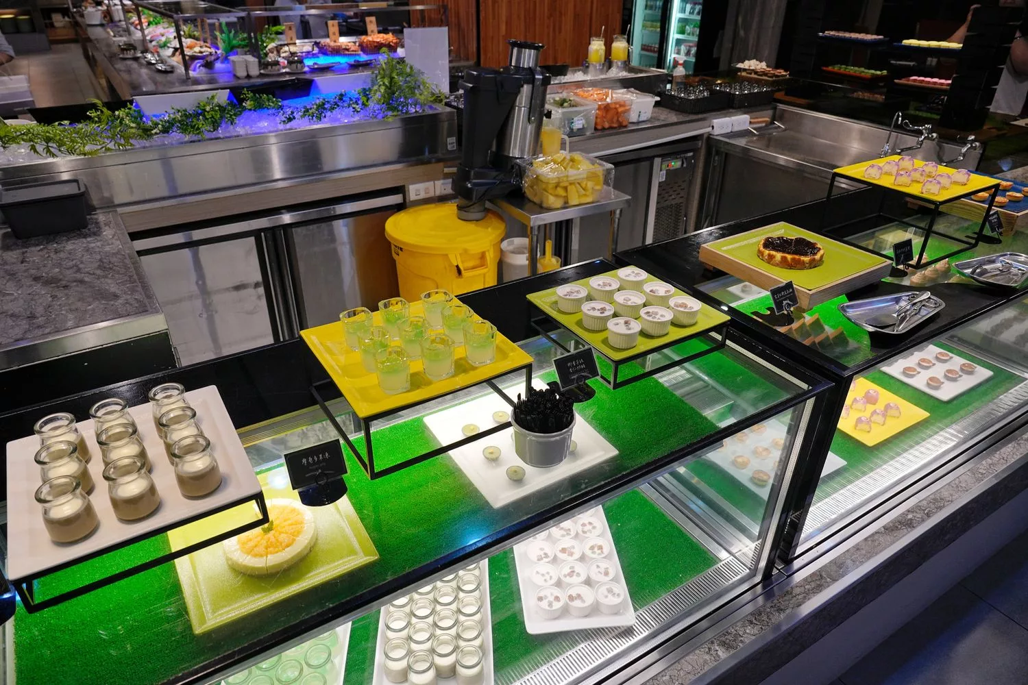 【長榮鳳凰酒店礁溪桂冠自助餐廳】無限爽吃一鴨六吃全鴨宴&#038;現煎牛排跟暢飲生啤酒! @混血珊莎的奇幻旅程
