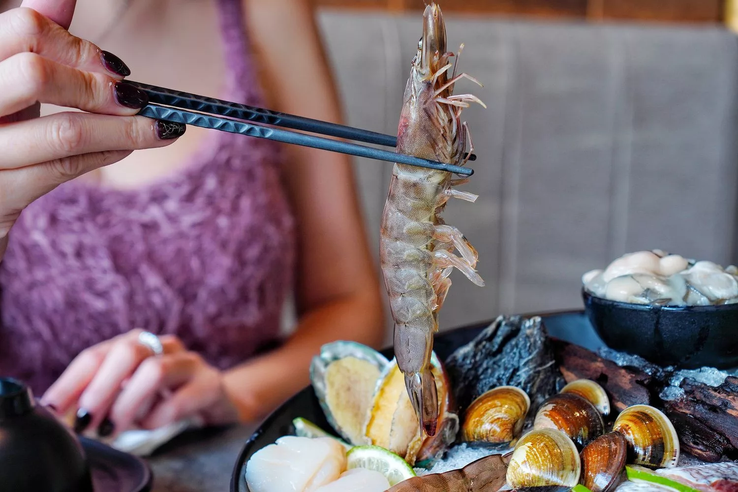 【西屯火鍋】森饗鍋物senn shabu台中漢口館，唯美森林系火鍋，必吃招牌胡椒豬肚湯! @混血珊莎的奇幻旅程
