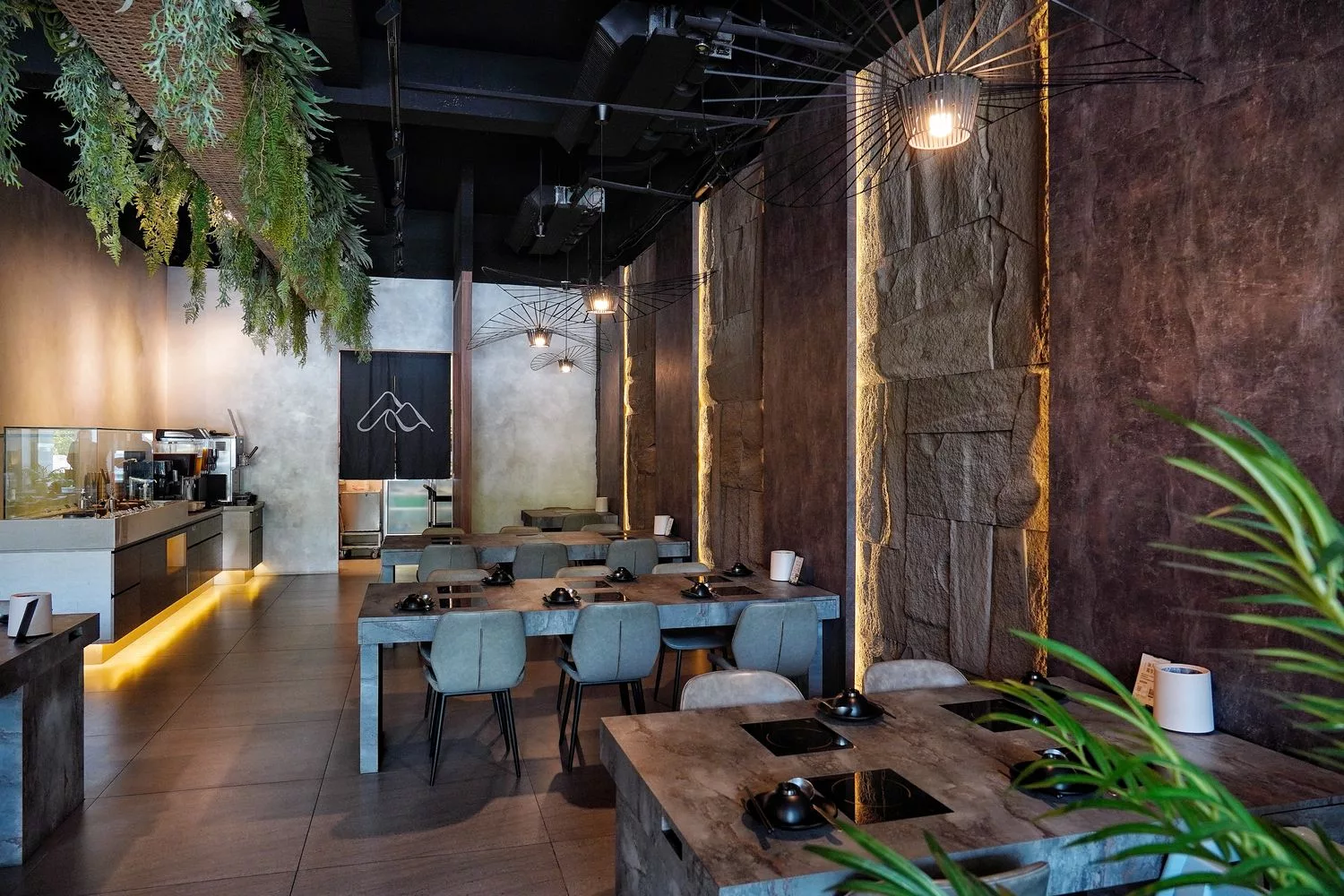 【西屯火鍋】森饗鍋物senn shabu台中漢口館，唯美森林系火鍋，必吃招牌胡椒豬肚湯! @混血珊莎的奇幻旅程