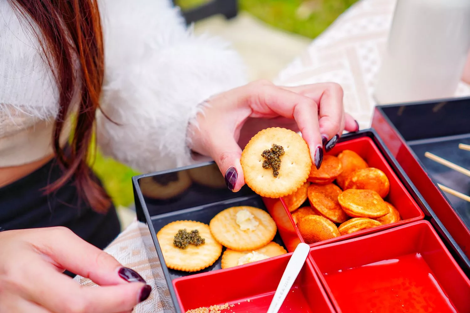 蟬說霧語｜五峰新竹懶人露營，夢幻櫻花林一泊二食，在地深度旅遊! @混血珊莎的奇幻旅程
