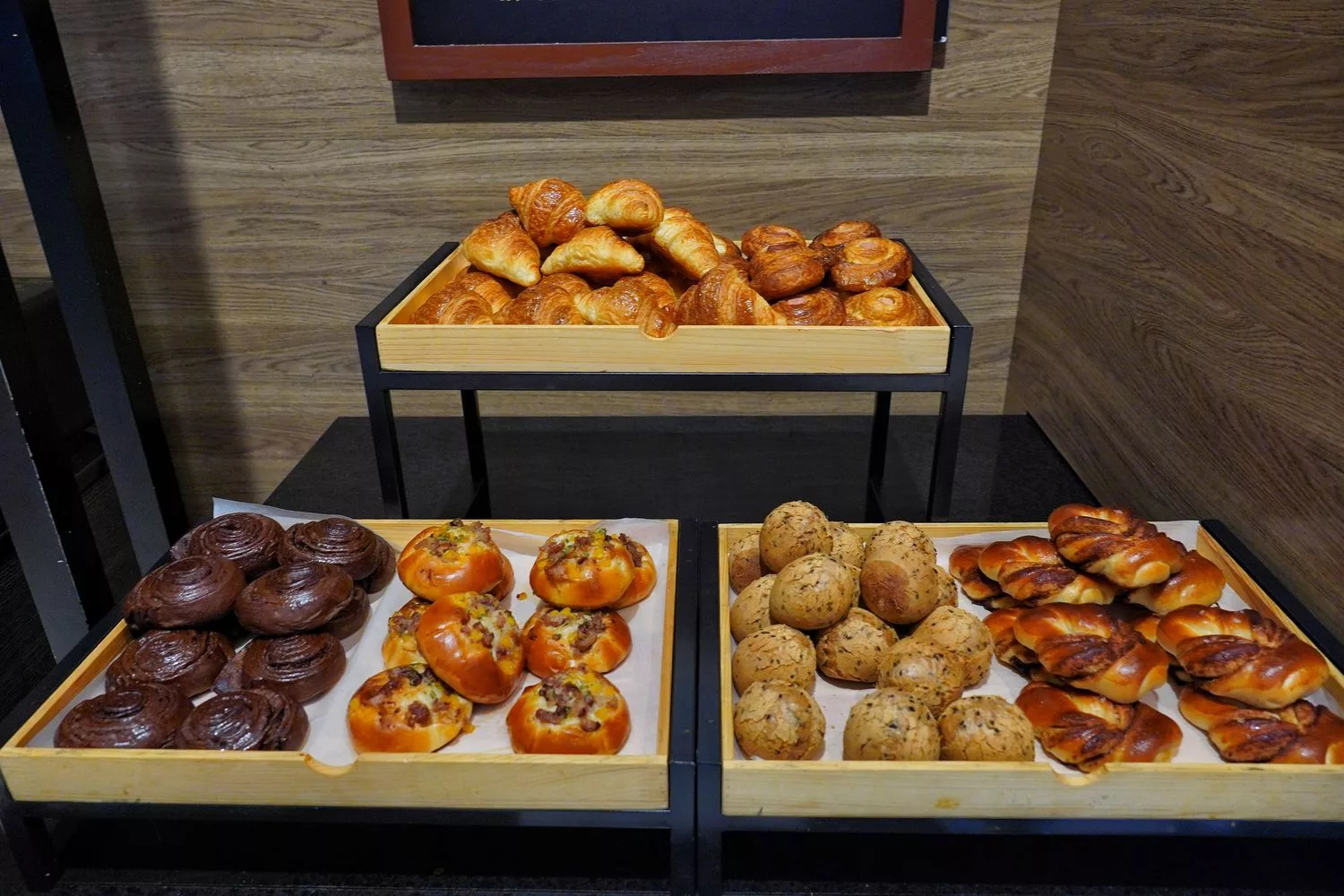 【寒沐酒店早餐】多達百道餐點，質感餐廳舒適又漂亮! @混血珊莎的奇幻旅程