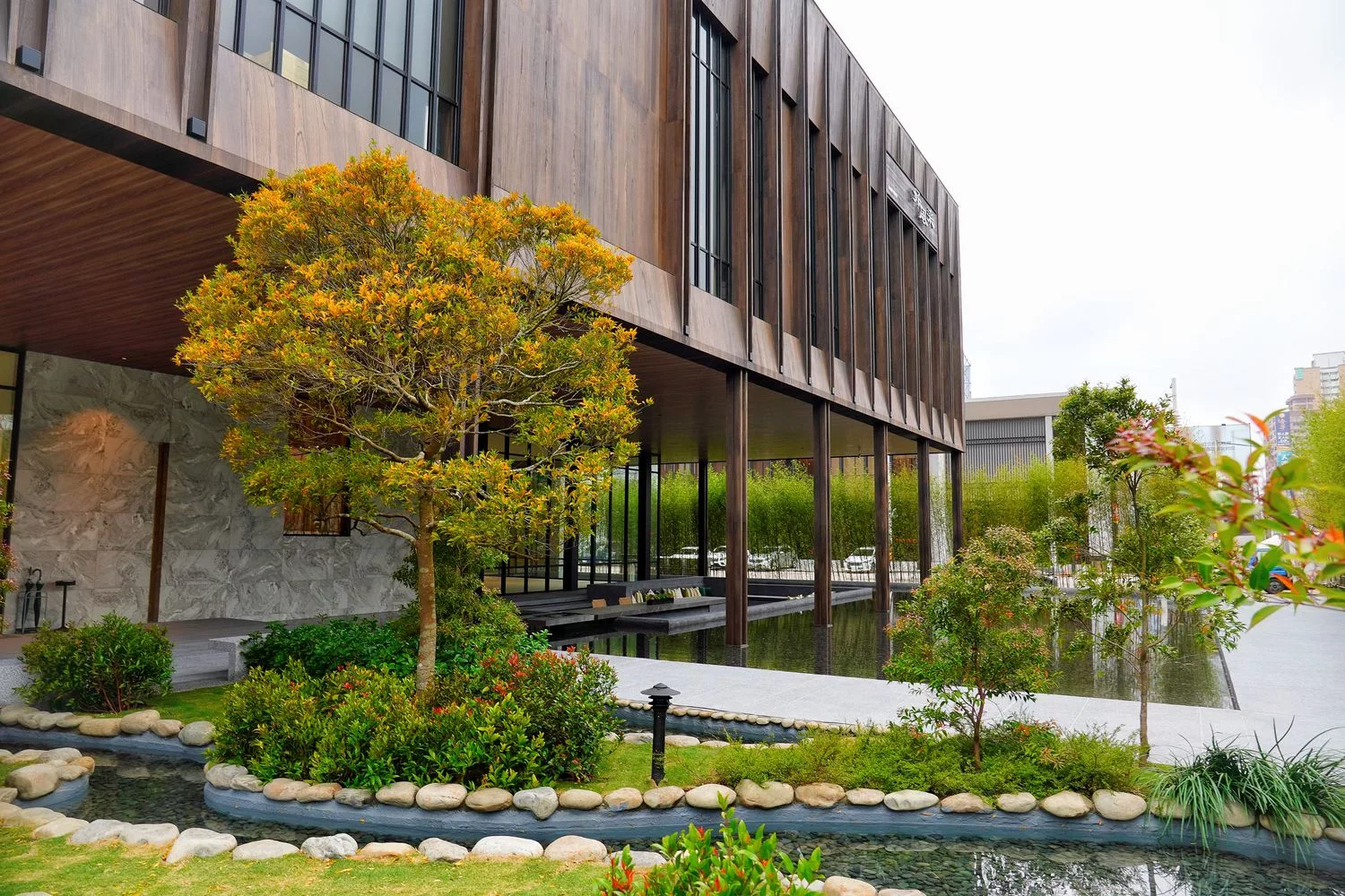 【桃園建案】好風采 賞屋心得，李文勝大師設計，青溪特區500坪星野花園泳池會所，享受在家度假的精品生活! @混血珊莎的奇幻旅程