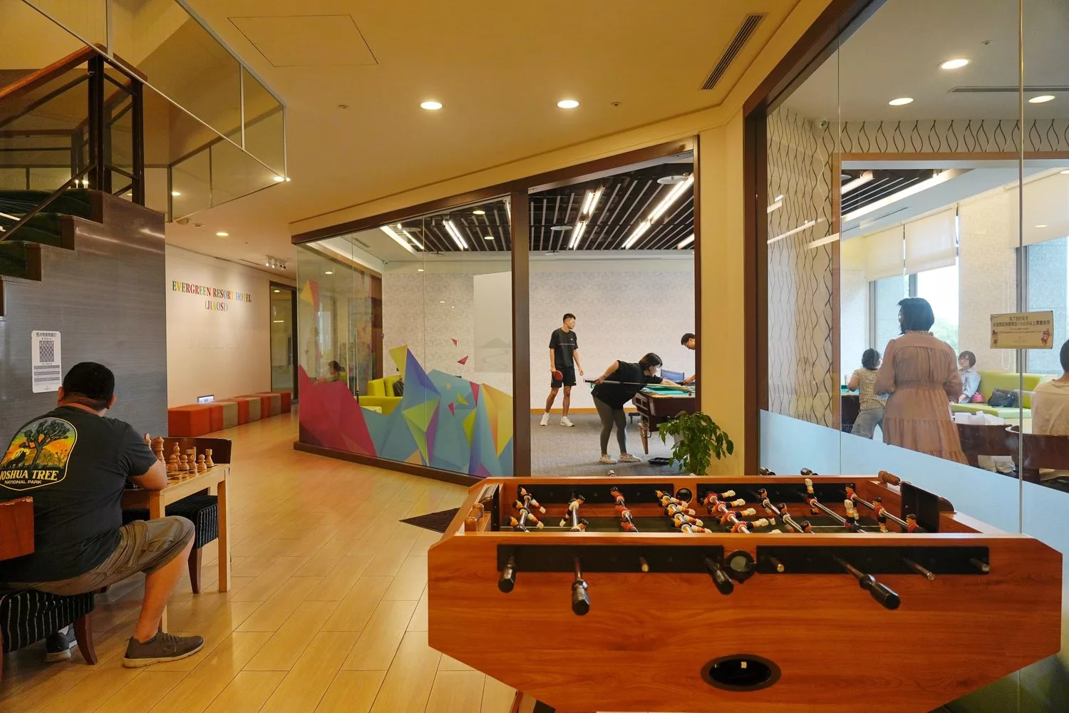 【礁溪長榮鳳凰酒店】千坪空中花園溫泉池，退房享用豐盛早午餐! @混血珊莎的奇幻旅程