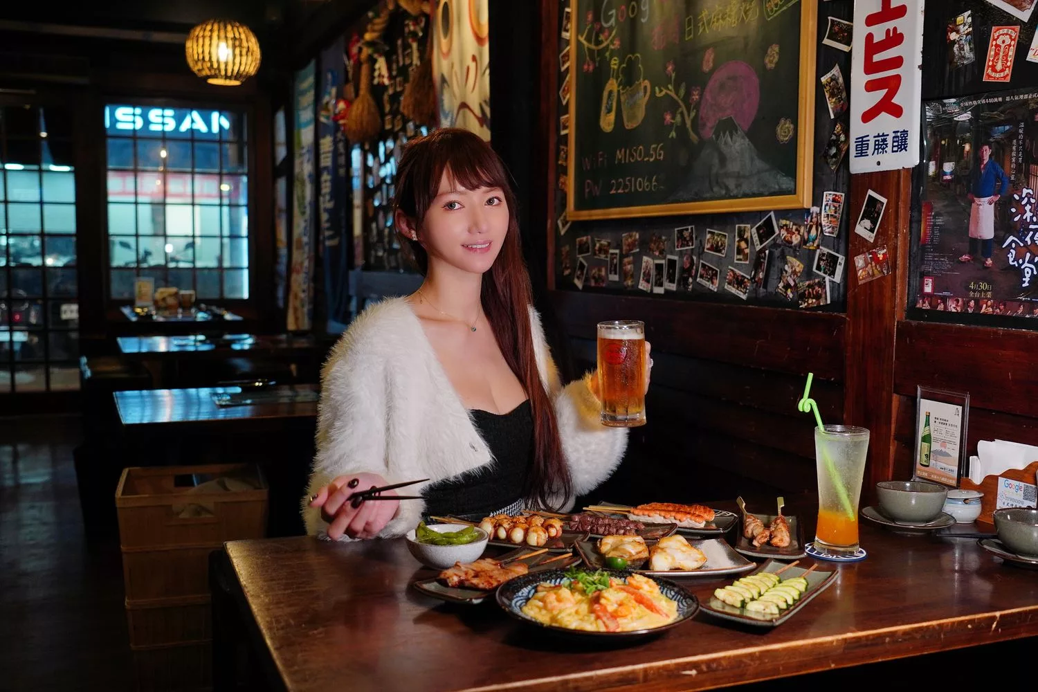【板橋燒烤】老味噌板橋江翠店，美味串燒配生啤，宵夜小酌首選! @混血珊莎的奇幻旅程