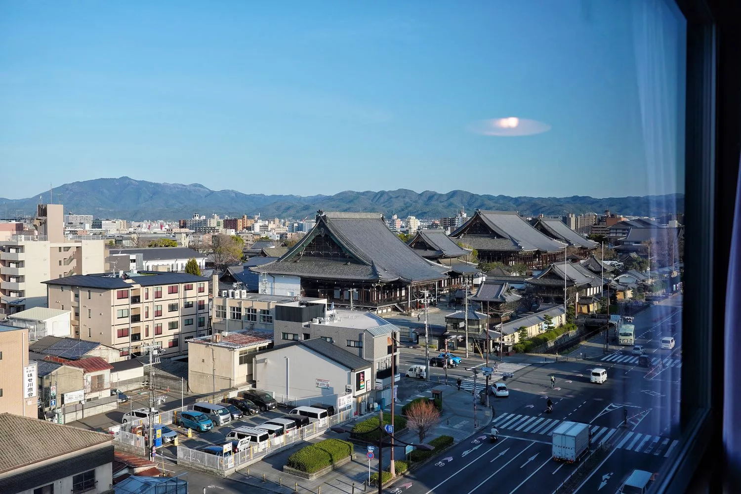 【京都車站美居酒店 Mercure Kyoto Station】主打日本古代貴族主題，華麗時尚系飯店! @混血珊莎的奇幻旅程