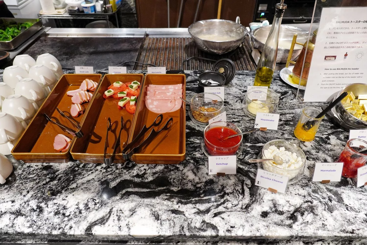 【京都車站美居酒店 Mercure Kyoto Station】主打日本古代貴族主題，華麗時尚系飯店! @混血珊莎的奇幻旅程